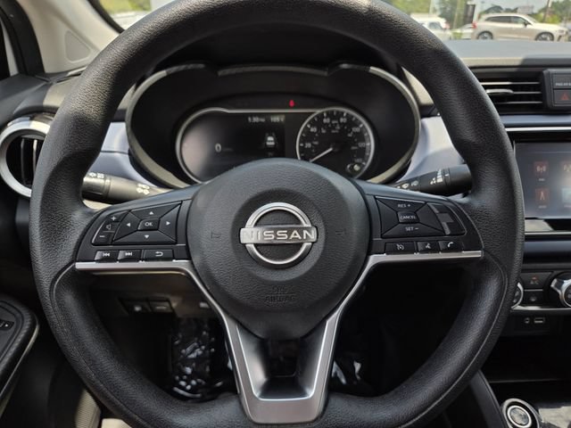 Used 2023 Nissan Versa SV FWD image 20
