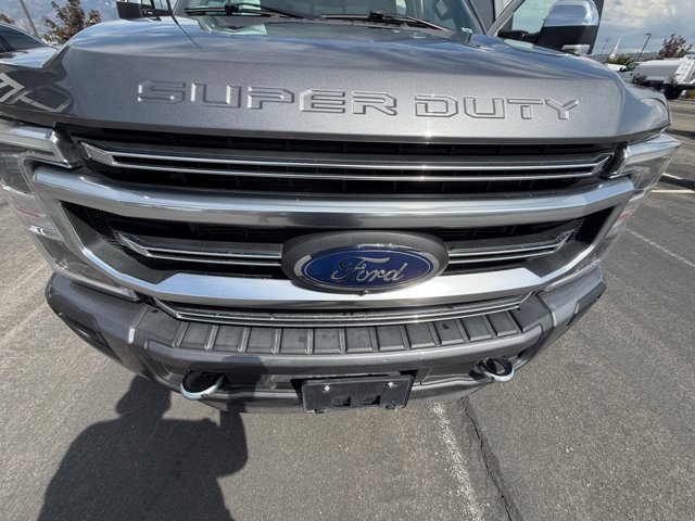 Certified 2021 Ford F350 Platinum w/ Tremor Off-Road Package AWD/4WD image 23