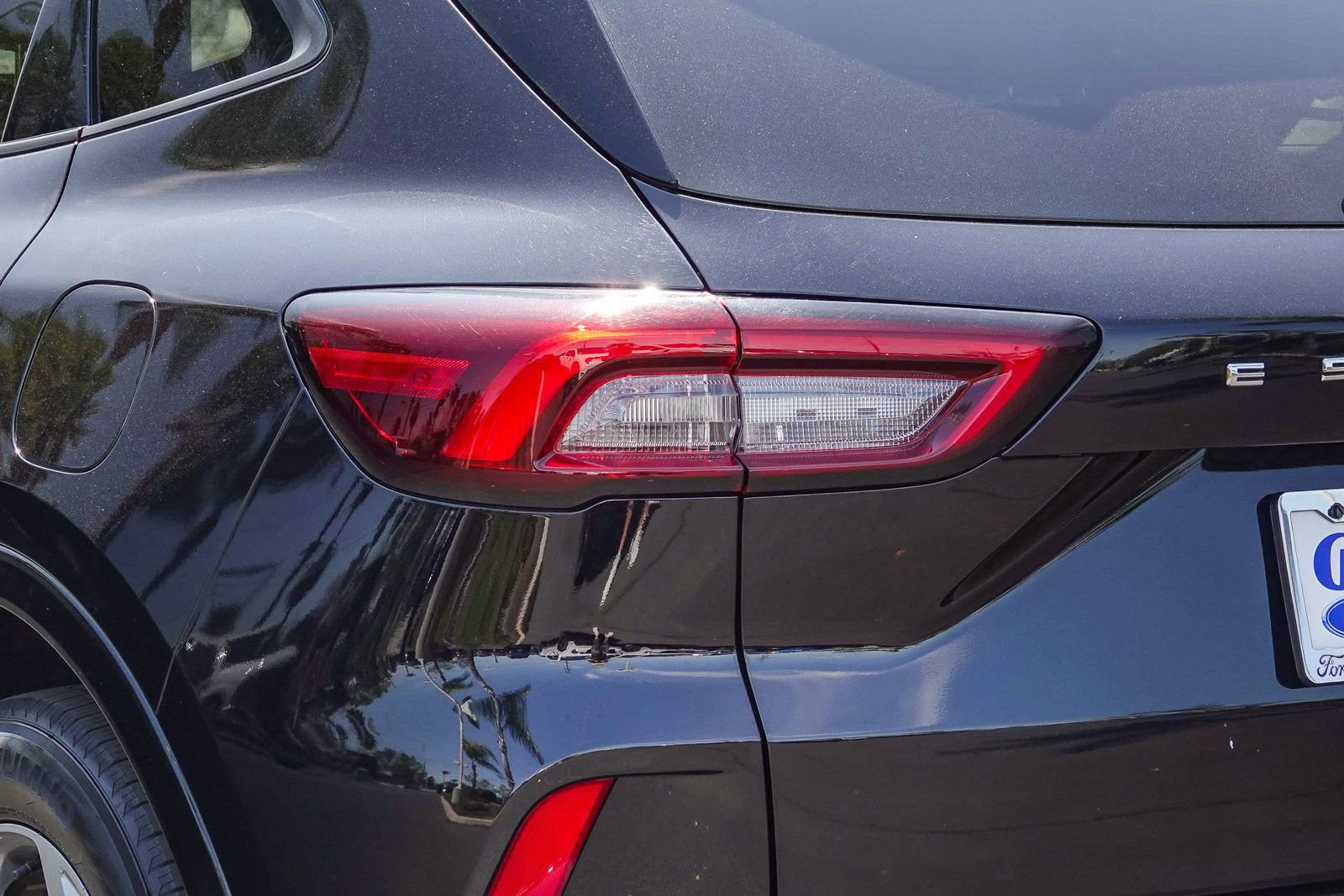 Certified 2024 Ford Escape ST-Line image 7