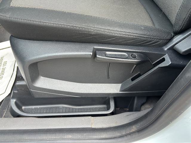 Certified 2022 Ford Transit Connect XL image 12