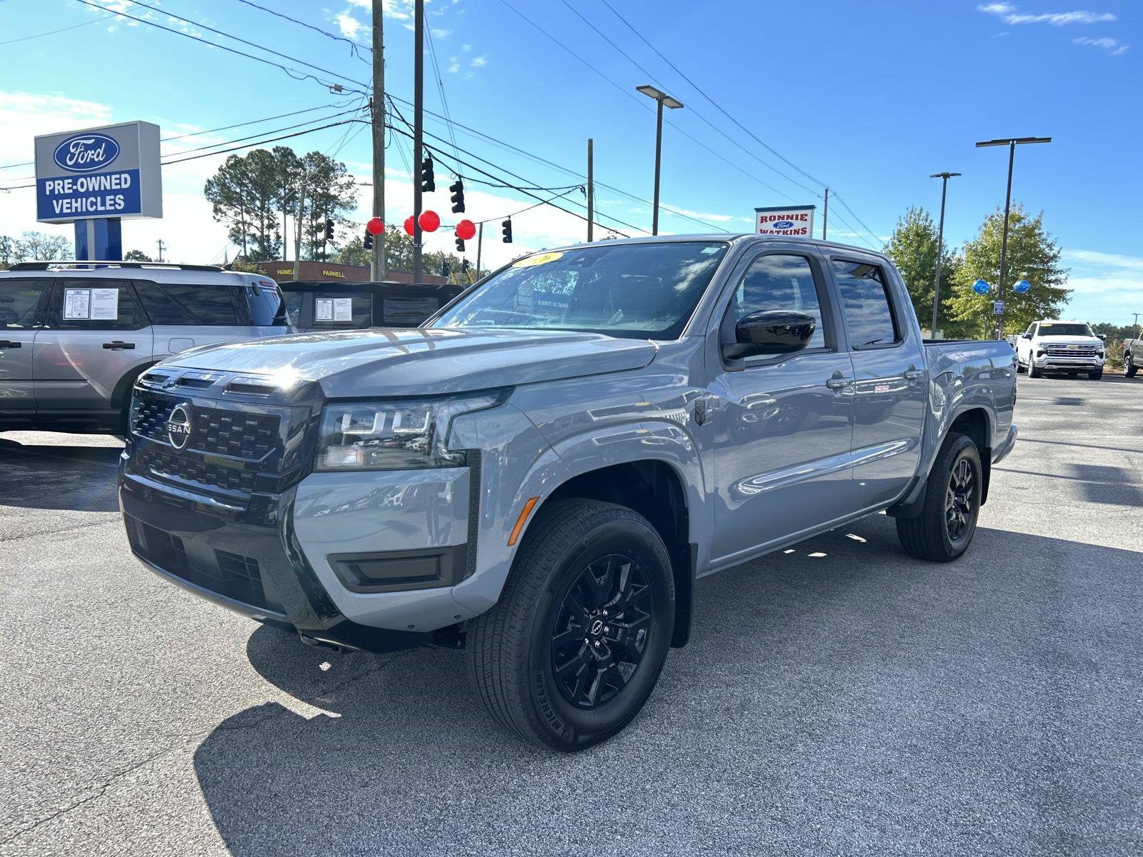 Used 2026 Nissan Frontier SV w/ SV Convenience Package AWD/4WD image 9