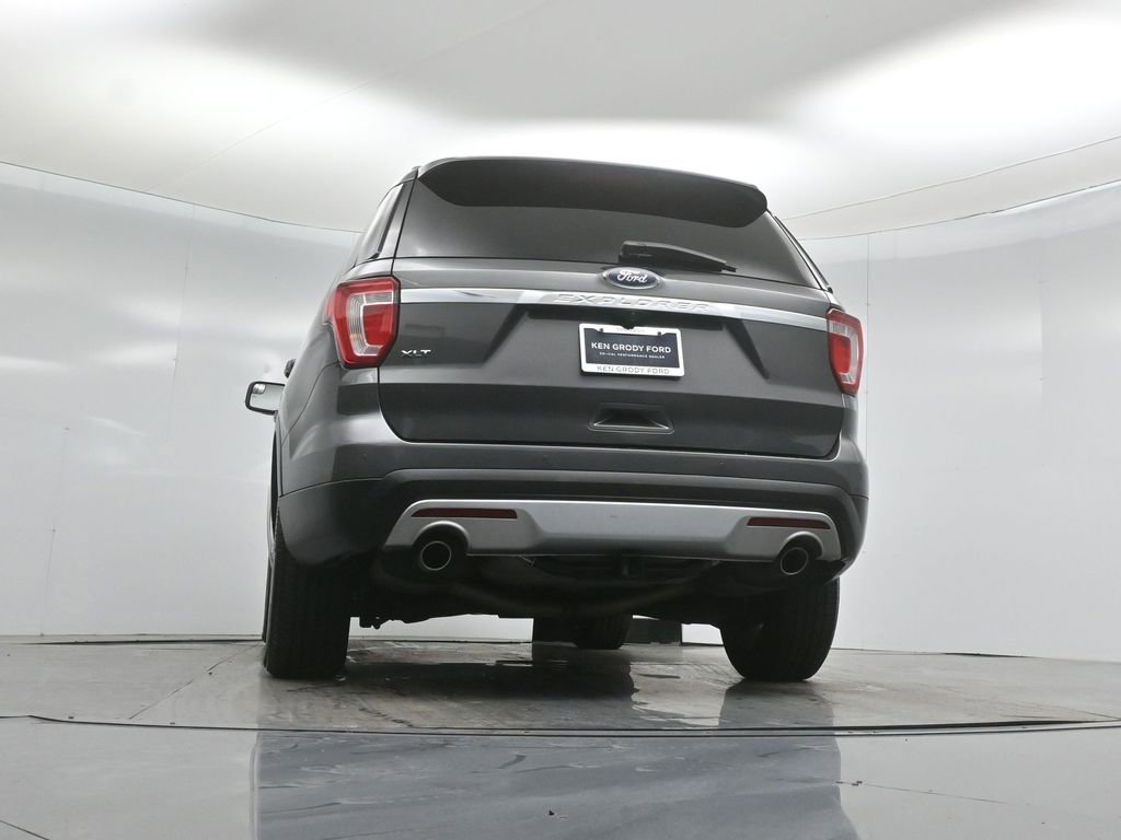 Certified 2017 Ford Explorer XLT w/ Equipment Group 202A image 52