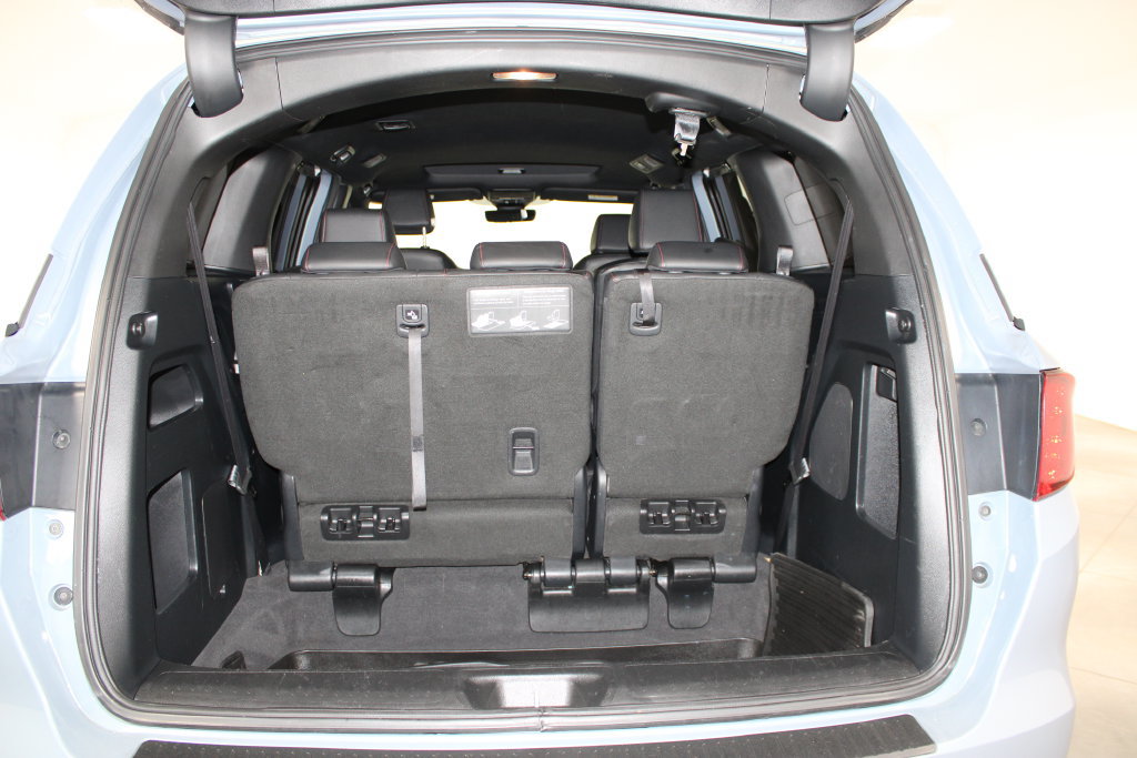 Used 2023 Honda Odyssey Sport image 15