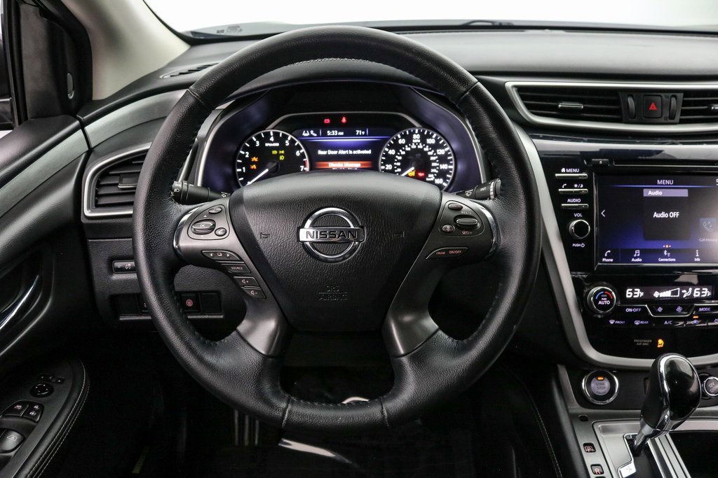 Used 2022 Nissan Murano SV image 13