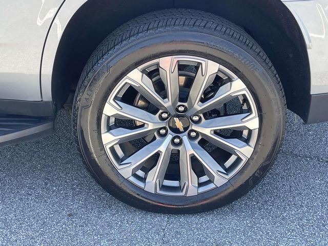 Used 2025 Chevrolet Tahoe High Country w/ Sun And Tow Package AWD/4WD image 9