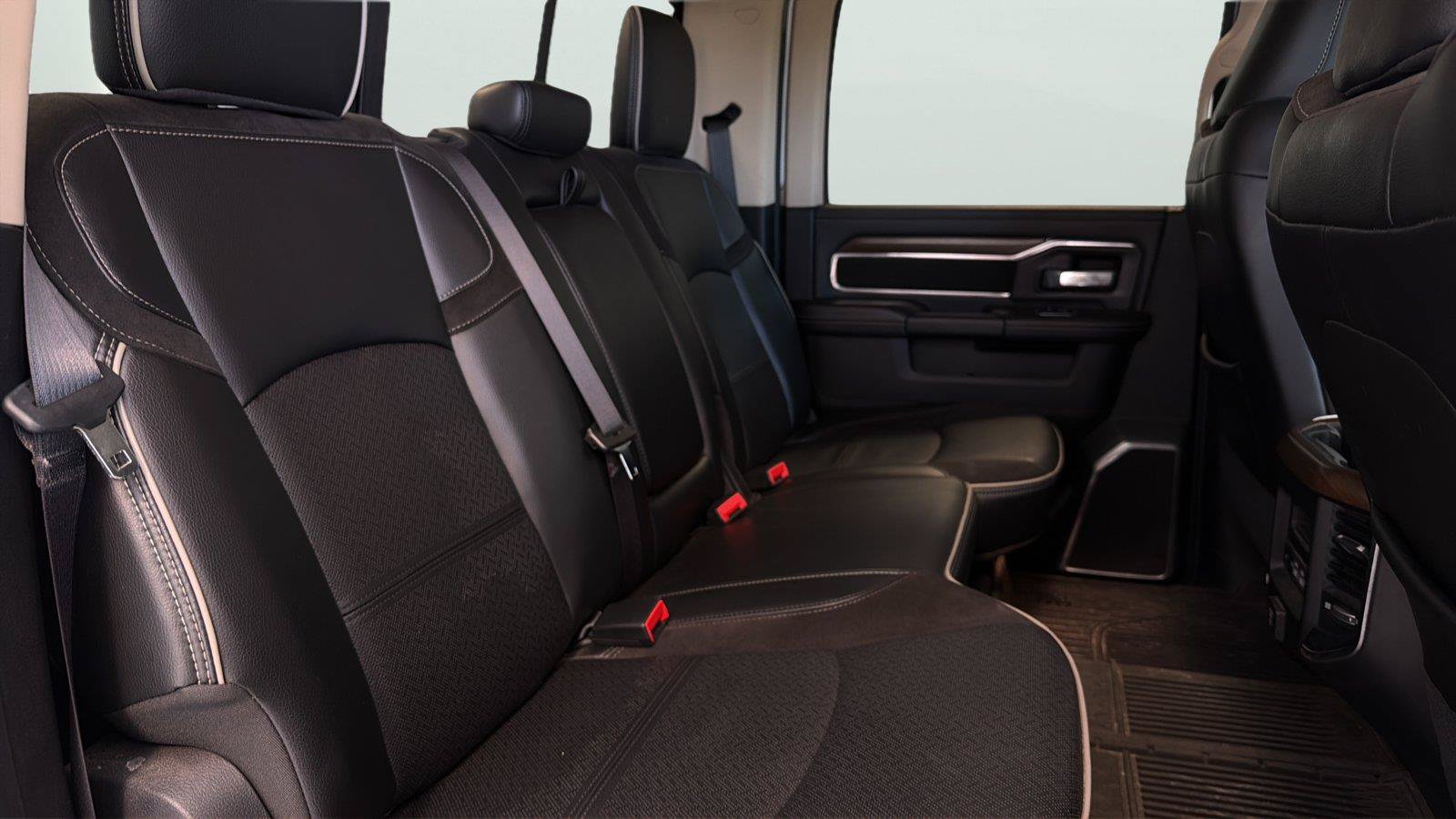 Used 2022 RAM 2500 Laramie AWD/4WD image 15