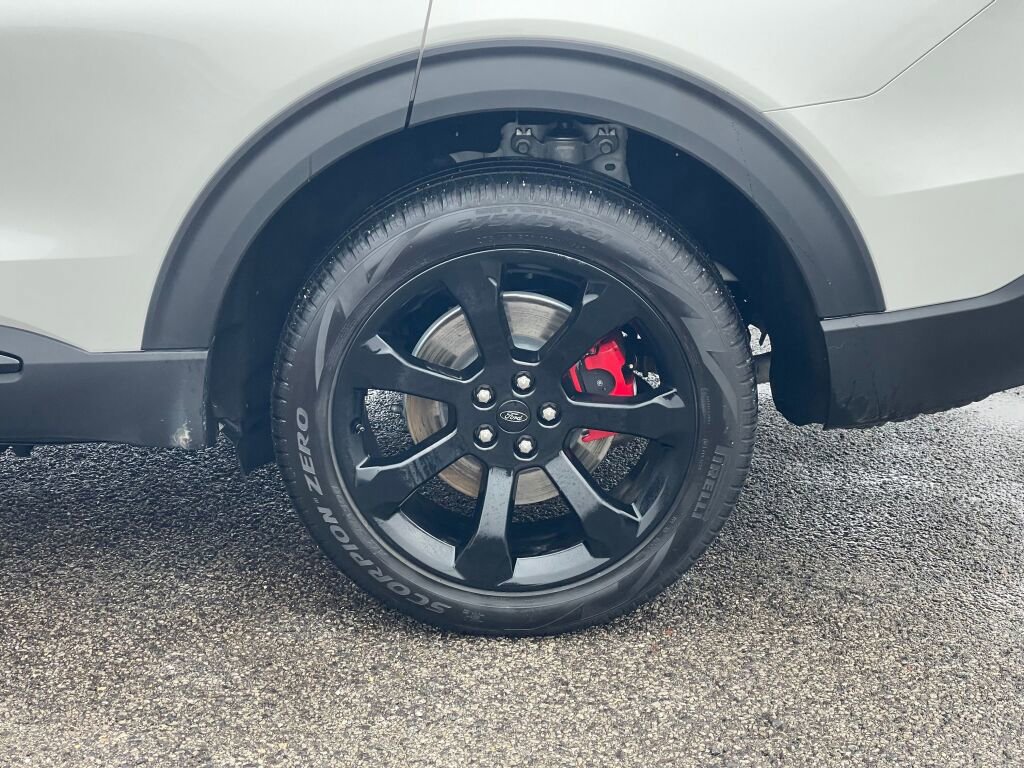 Certified 2023 Ford Explorer ST w/ Equipment Group 401A image 29