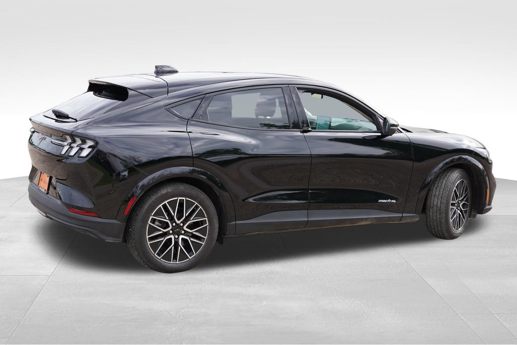Certified 2025 Ford Mustang Mach-E Premium AWD/4WD image 4