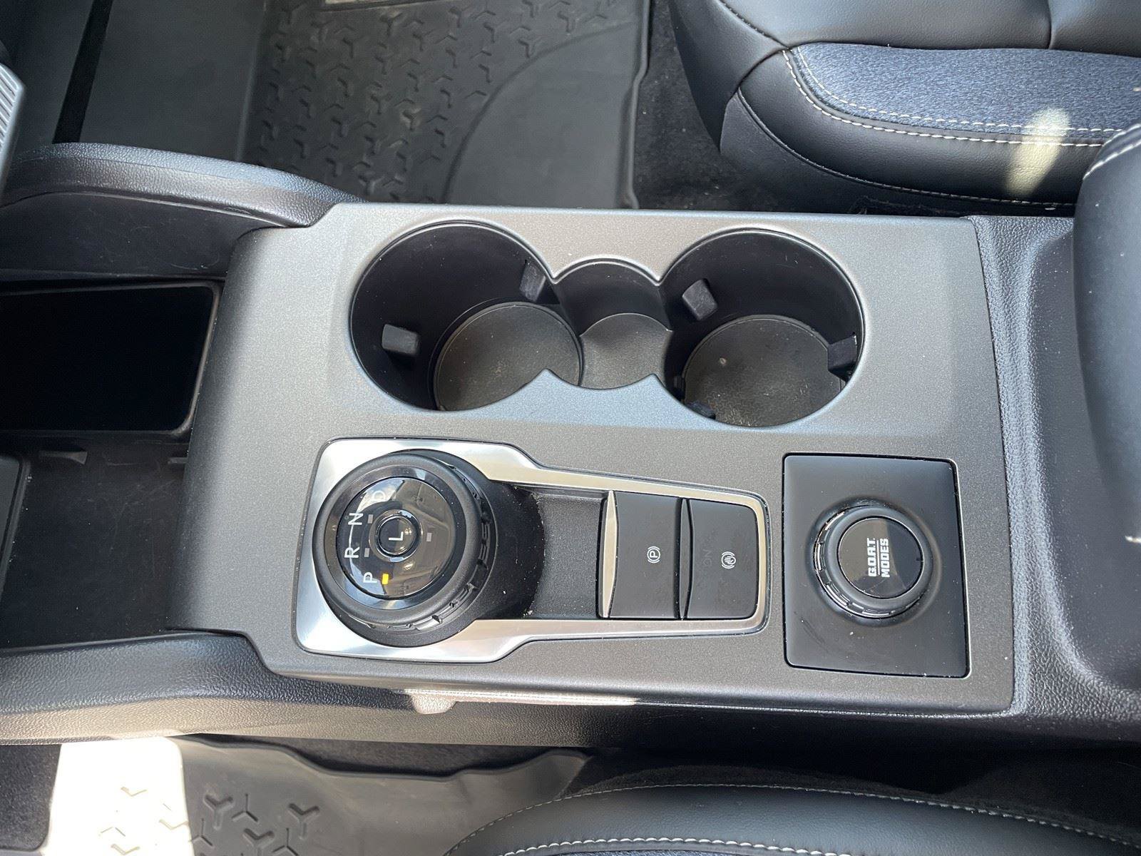 Certified 2025 Ford Bronco Sport Outer Banks w/ Outer Banks Tech Package+ AWD/4WD image 17