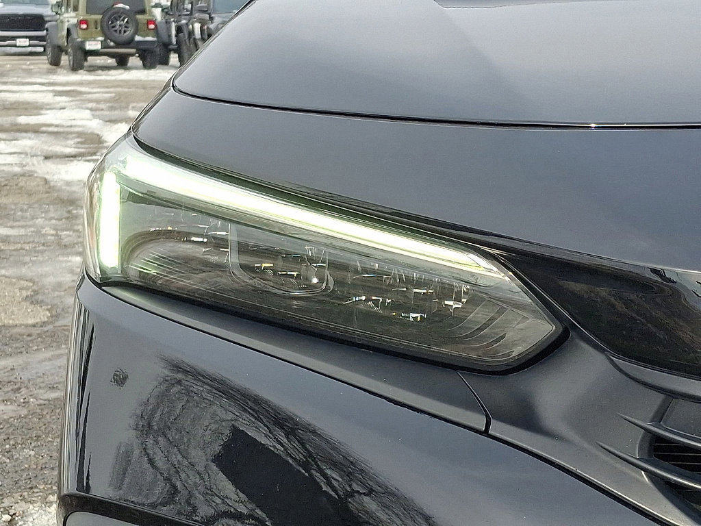 Used 2023 Honda Civic Touring image 29