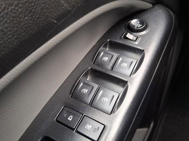 Used 2020 Chevrolet Colorado W/T w/ Custom Special Edition image 24