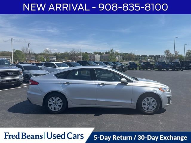 Certified 2019 Ford Fusion S FWD image 9