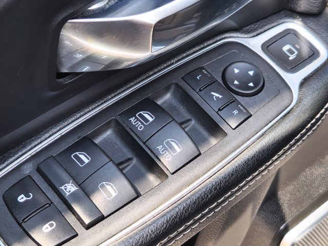 Used 2022 RAM 2500 Laramie AWD/4WD image 22