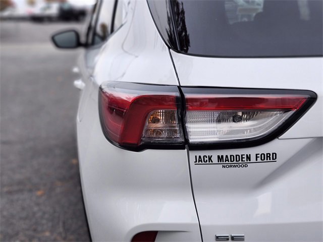 Certified 2022 Ford Escape SE w/ Convenience Package image 9