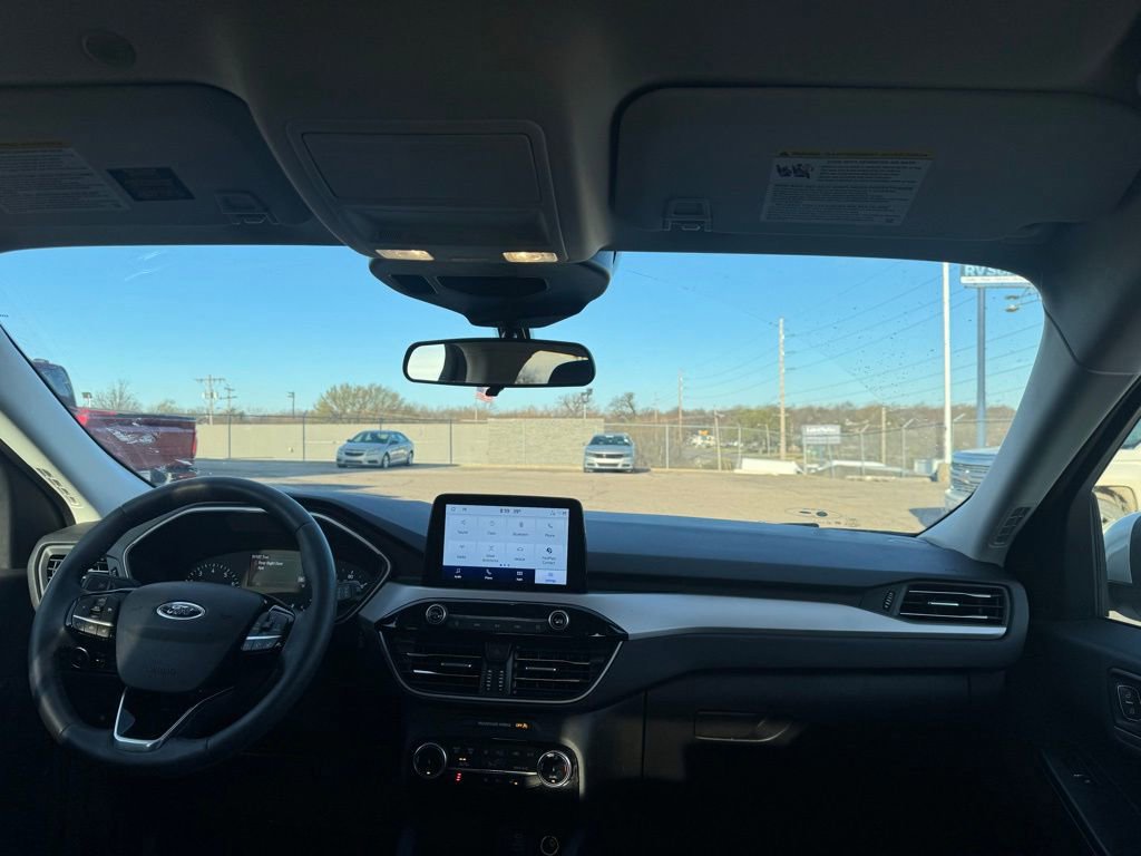 Certified 2022 Ford Escape SEL image 10