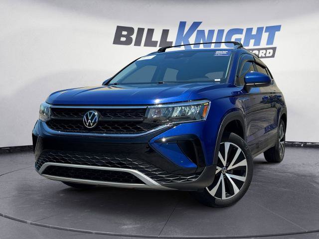 Used 2023 Volkswagen Taos SE AWD/4WD image 1