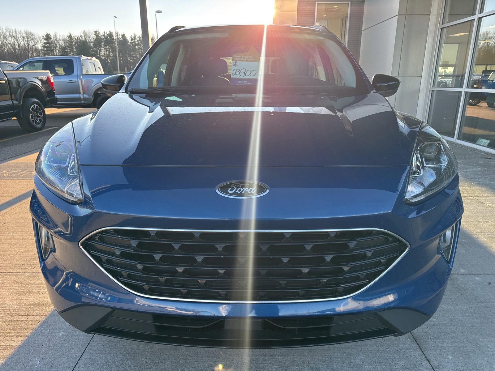 Certified 2022 Ford Escape SEL w/ SEL Stealth AWD Package image 11