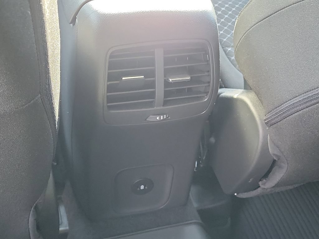 Certified 2024 Ford Escape Active FWD image 18
