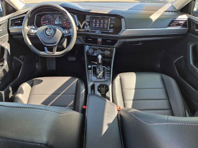 Used 2021 Volkswagen Jetta SE image 13
