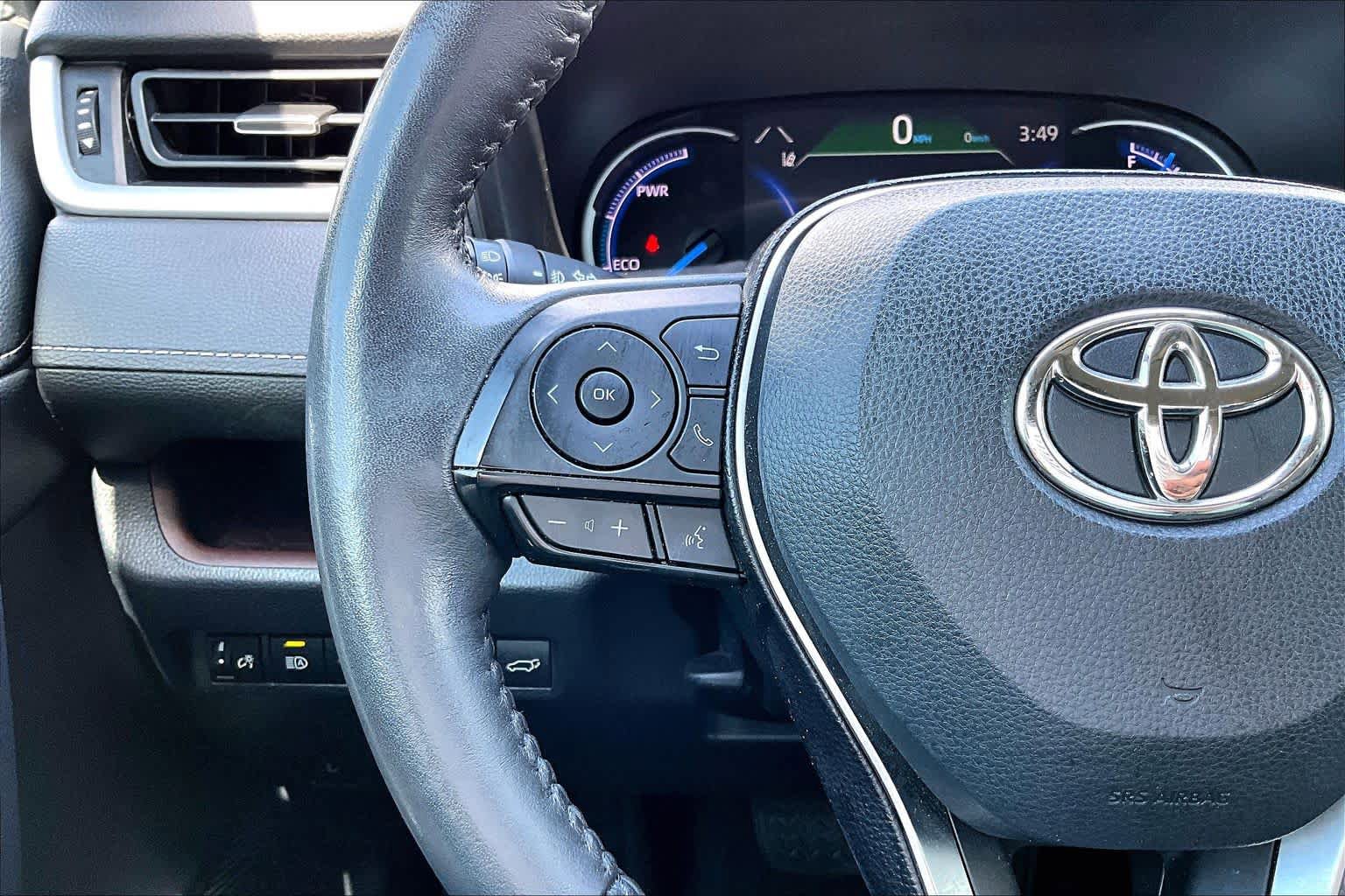 Used 2020 Toyota RAV4 Limited w/ Limited Grade Weather Package AWD/4WD image 24