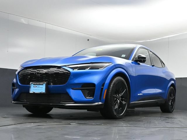 Certified 2025 Ford Mustang Mach-E GT AWD/4WD image 39