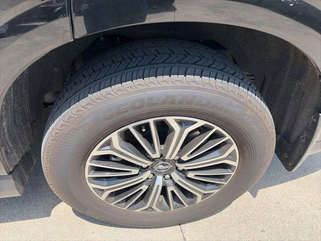Used 2025 Nissan Armada Platinum AWD/4WD image 10