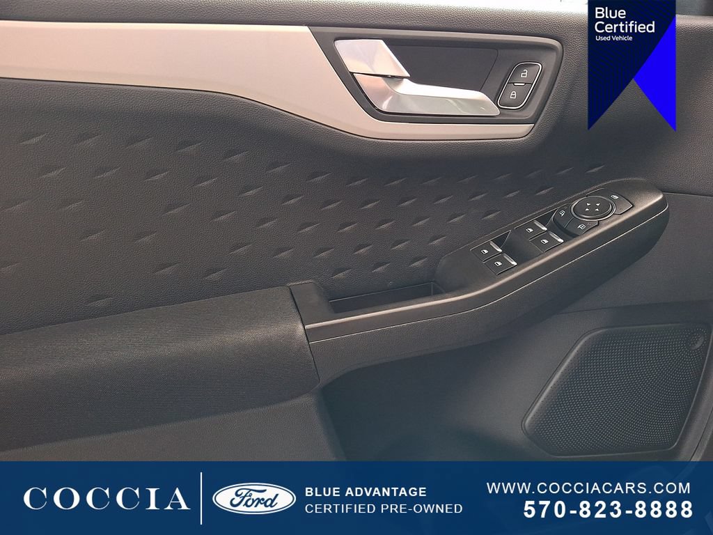 Certified 2020 Ford Escape SE AWD/4WD image 12