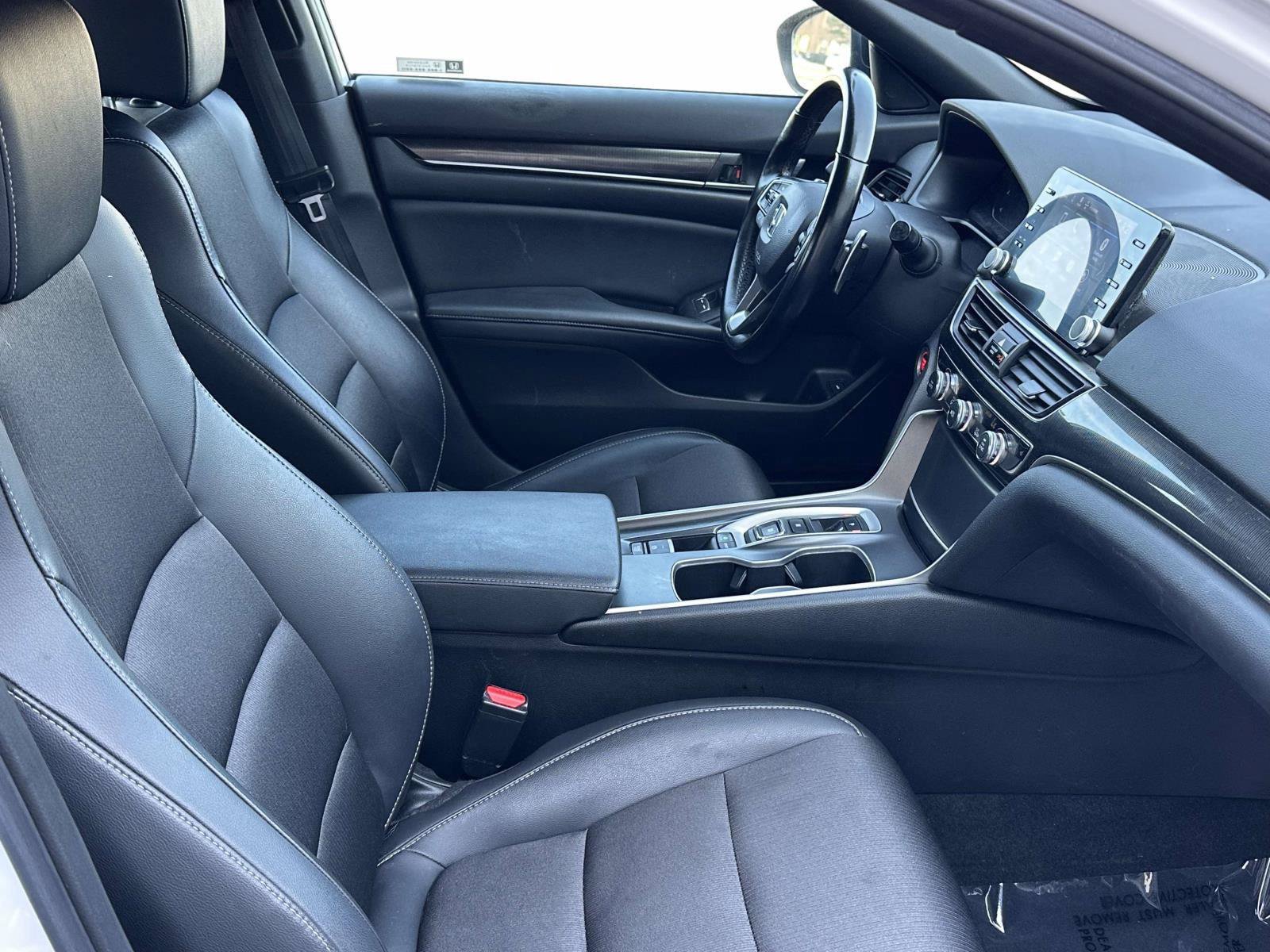Used 2021 Honda Accord Sport image 9