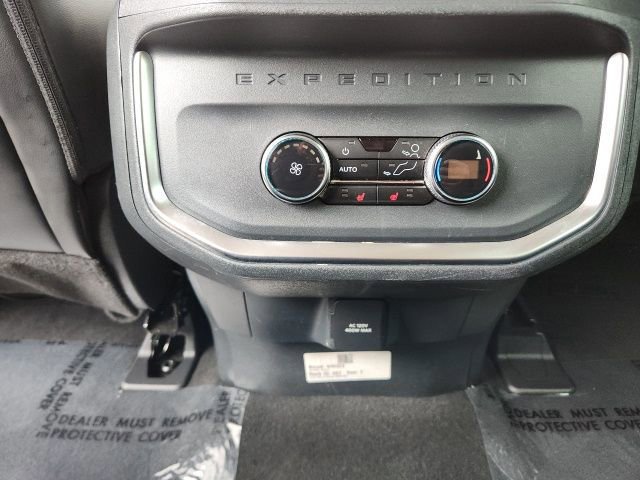 Certified 2025 Ford Expedition Max Platinum image 21