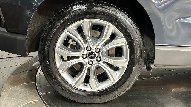 Certified 2024 Ford Edge Titanium AWD/4WD image 24