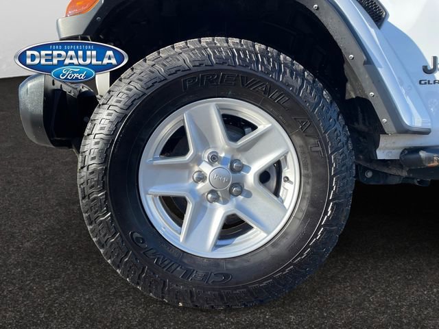 Used 2022 Jeep Gladiator Sport image 18