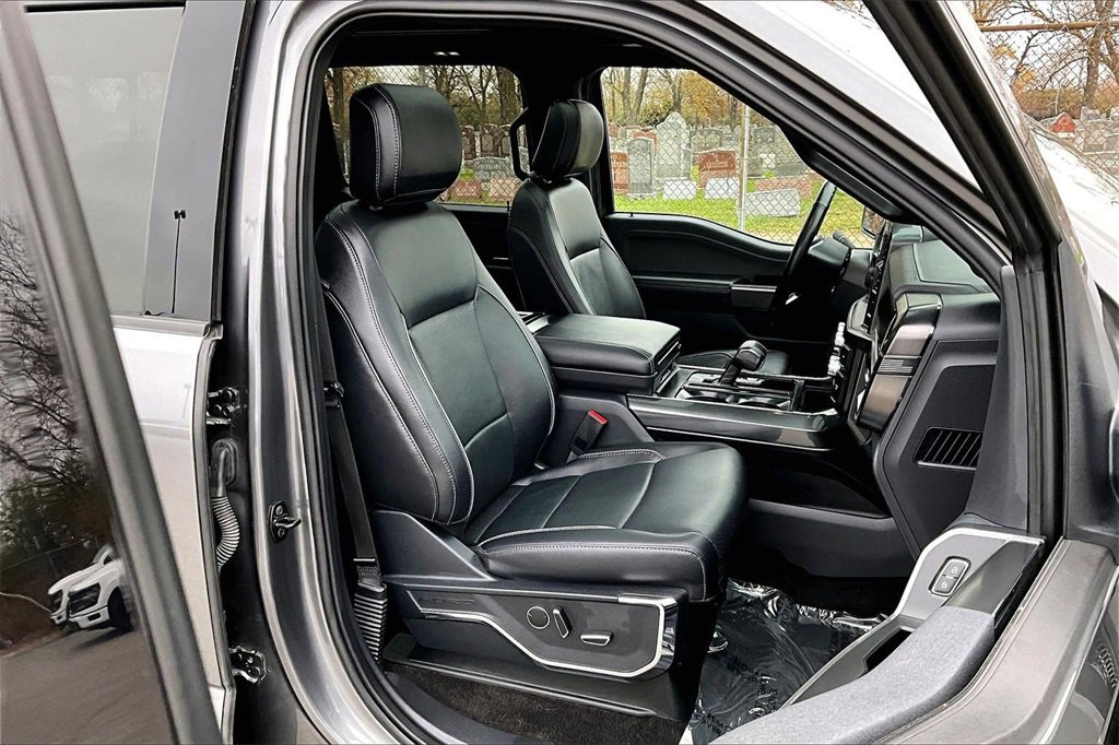 Certified 2022 Ford F150 Lariat w/ Equipment Group 502A High image 7