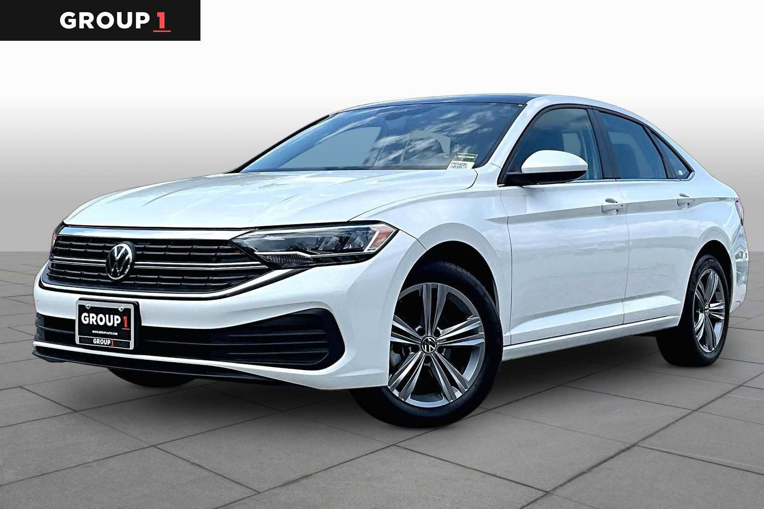 Used 2023 Volkswagen Jetta SE FWD image 1