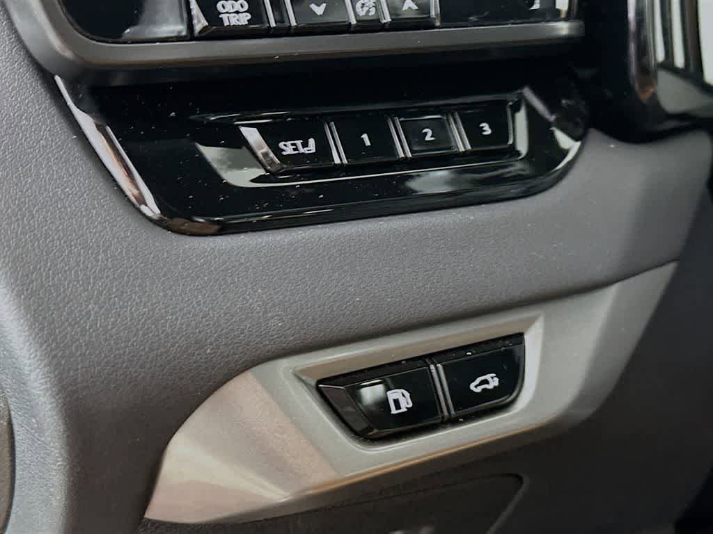 Used 2023 Lexus RX 350 Premium Plus w/ Accessory Package (Z1) AWD/4WD image 27