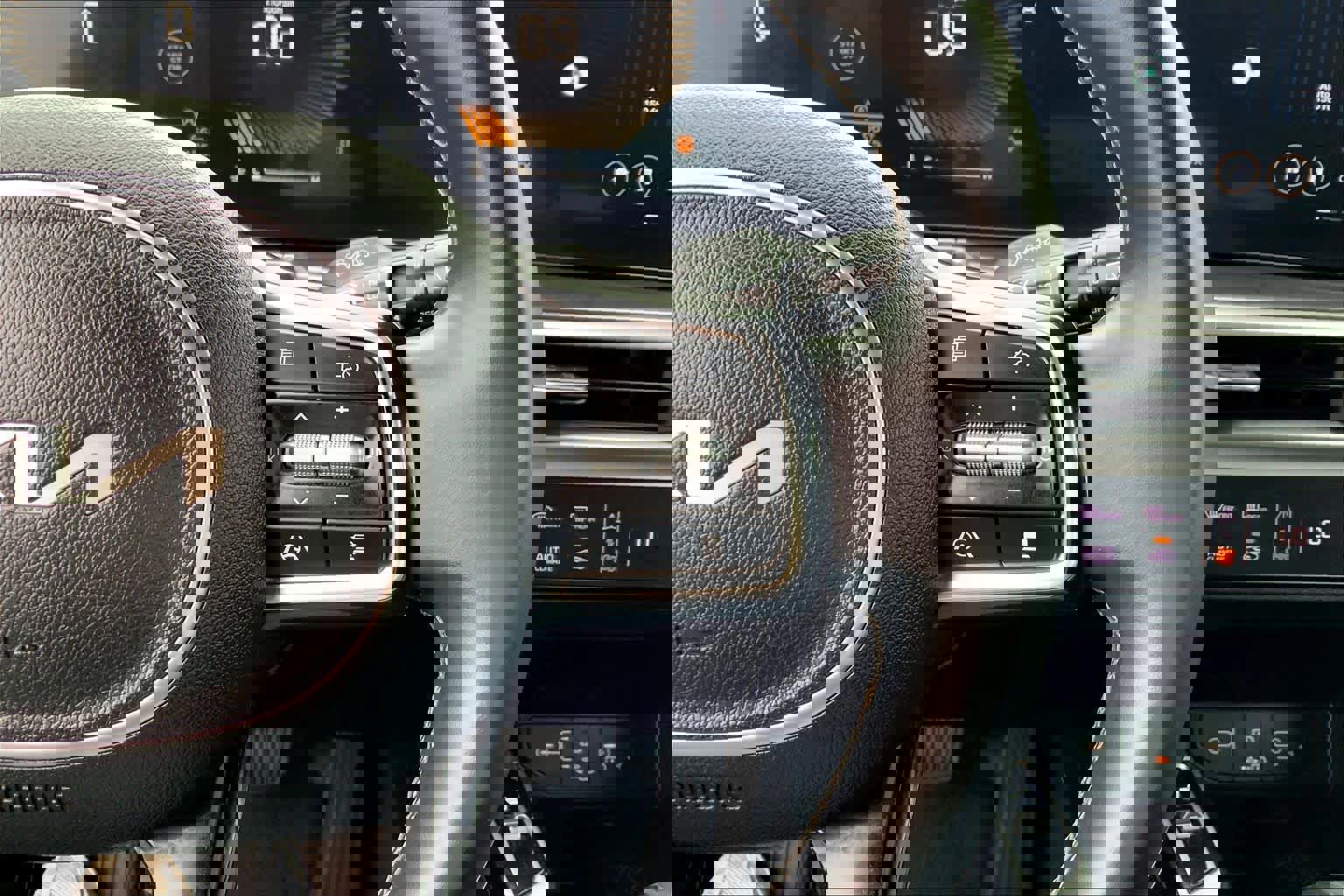 Used 2024 Kia Sorento S image 20