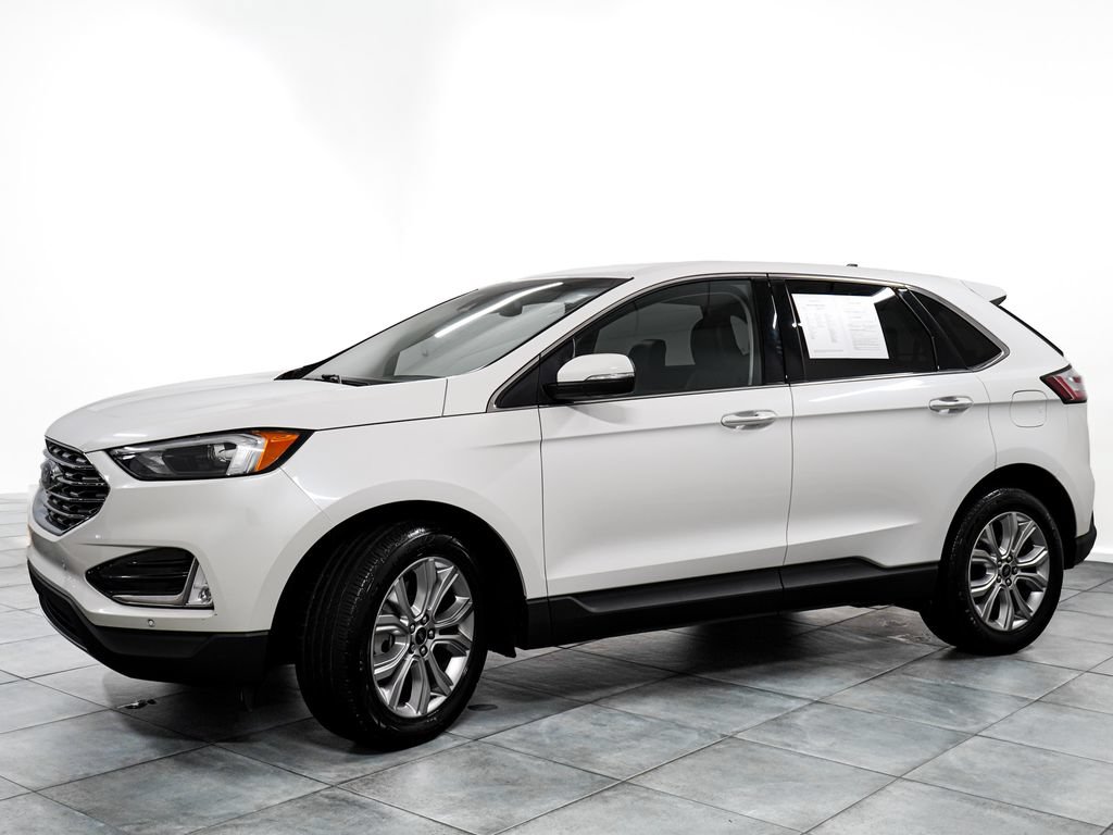 Certified 2023 Ford Edge Titanium AWD/4WD image 4