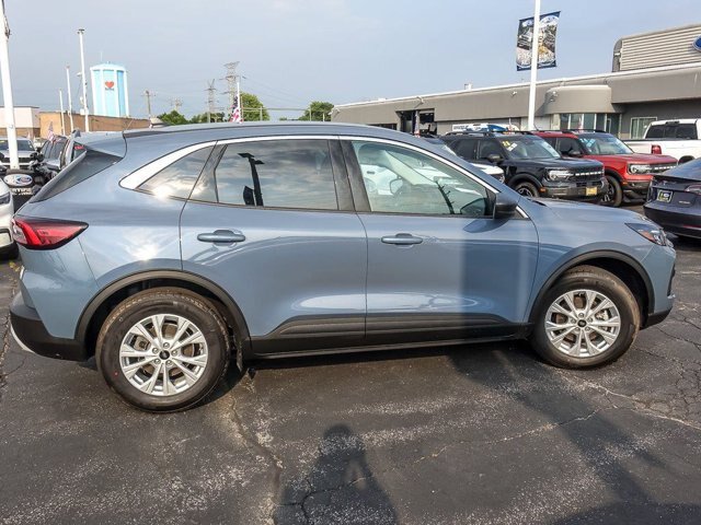 Certified 2024 Ford Escape Active FWD image 11