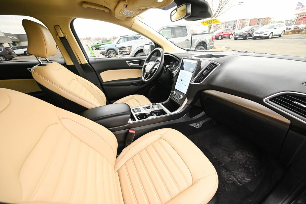 Certified 2024 Ford Edge SEL w/ Convenience Package image 29