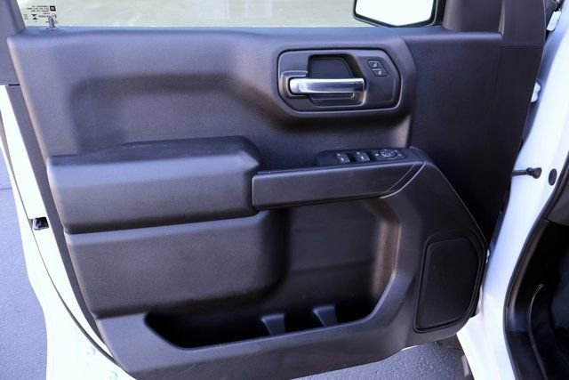 Used 2024 Chevrolet Silverado 1500 Custom Trail Boss w/ LPO, Dark Essentials Package image 28