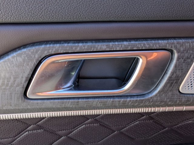 Certified 2025 Ford Explorer Platinum w/ Ultimate Package image 31