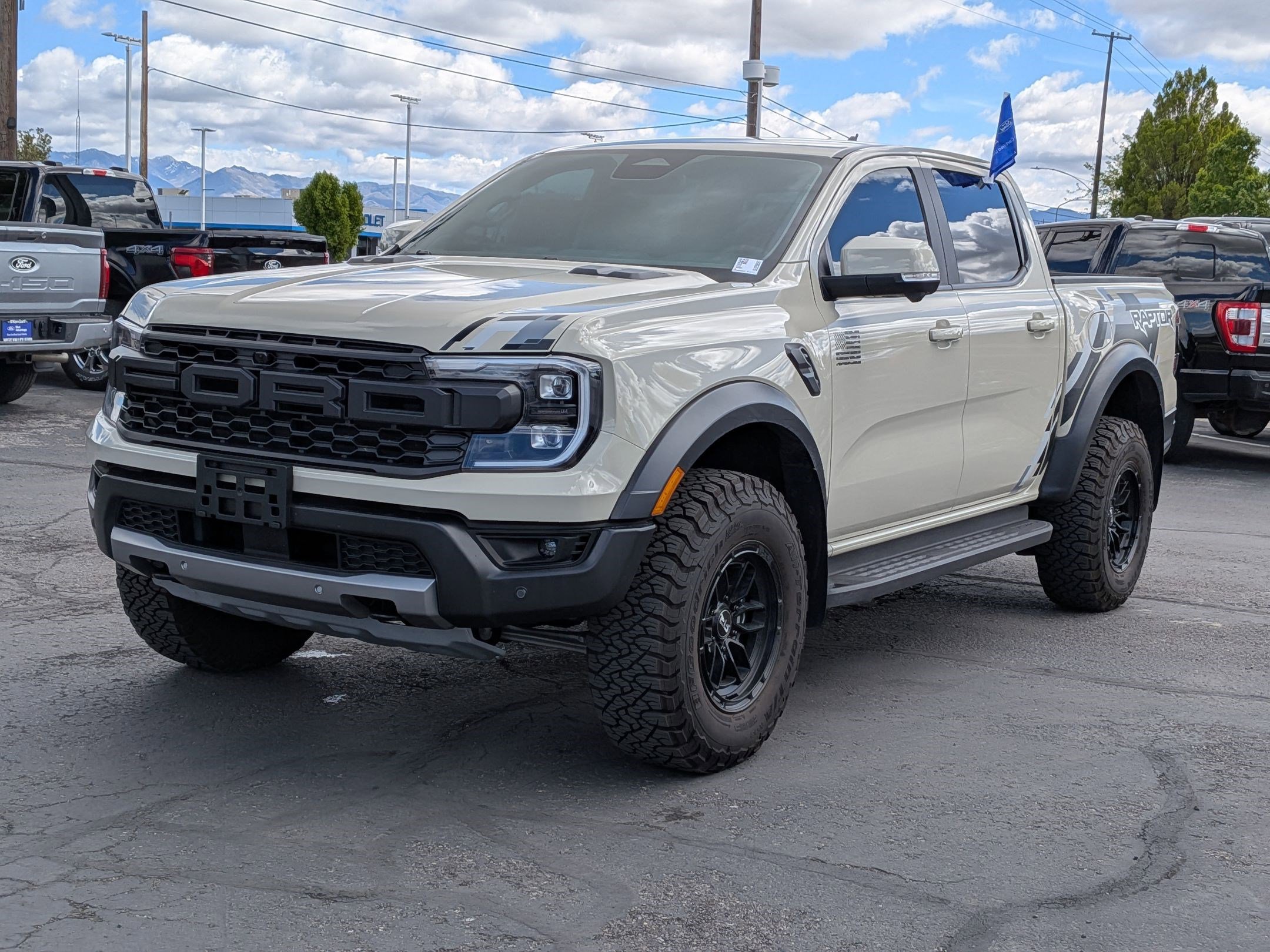 Certified 2025 Ford Ranger Raptor AWD/4WD image 12