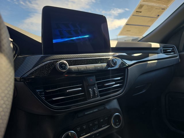 Certified 2025 Ford Escape ST-Line image 14