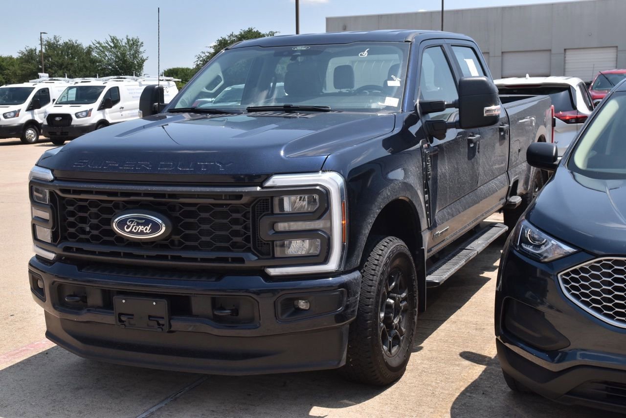 Certified 2025 Ford F350 XL w/ STX Appearance Package AWD/4WD image 2