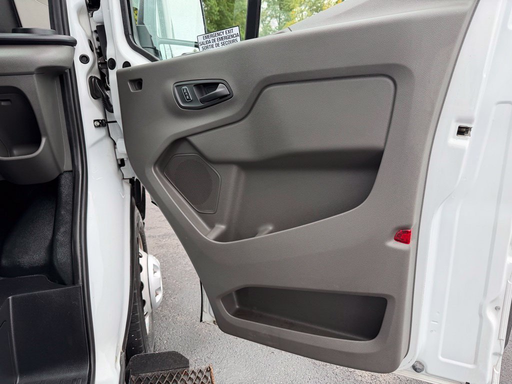 Certified 2023 Ford Transit 350 XL AWD/4WD image 22
