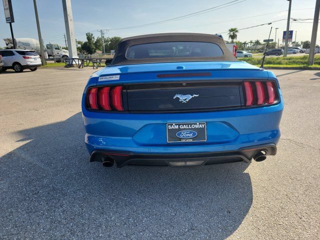 Certified 2021 Ford Mustang Premium RWD image 5