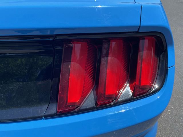 Certified 2017 Ford Mustang Coupe RWD image 30
