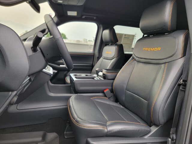 Certified 2025 Ford Expedition Tremor AWD/4WD image 20
