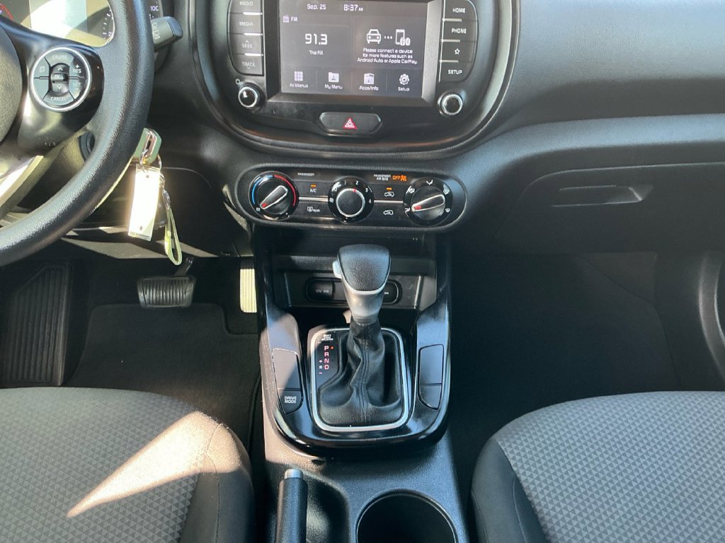 Used 2020 Kia Soul LX FWD image 20