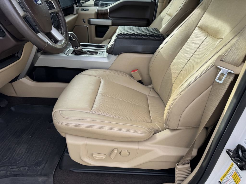 Certified 2019 Ford F150 Lariat w/ Equipment Group 502A Luxury image 18