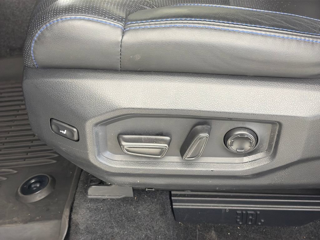 Used 2024 Toyota Sequoia Platinum AWD/4WD image 23